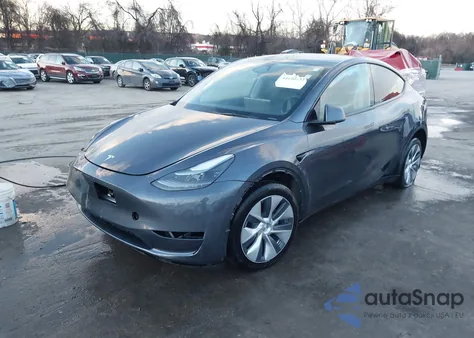 2023 Tesla Model Y из США, поврежденный, VIN 7SAYGDEE0PA172079